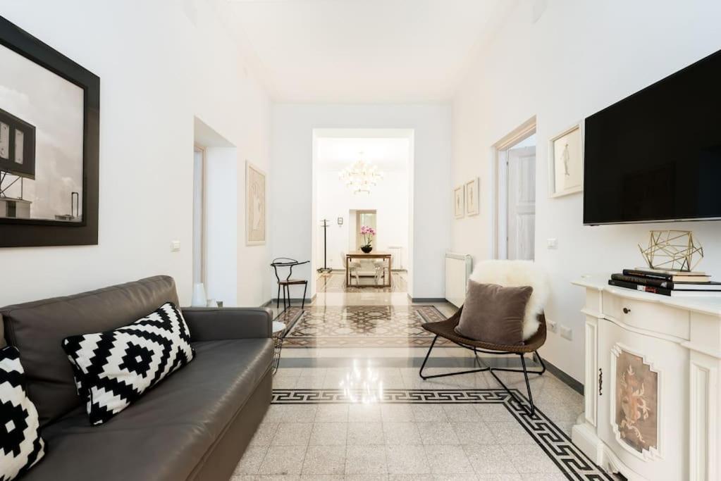 Modern Comfort, Poetic Charm Roma Exterior foto